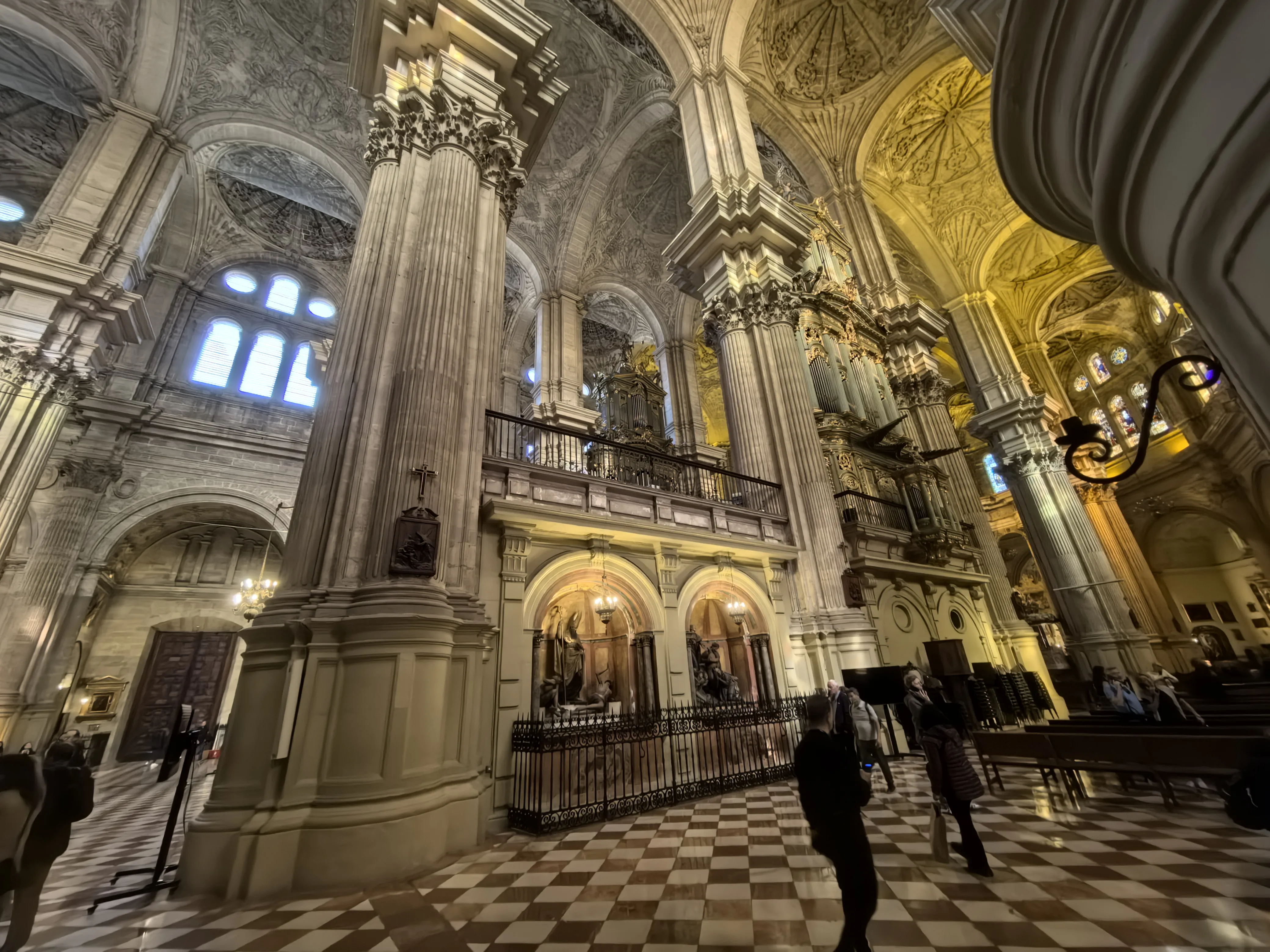 HUAWEI Pura 70 Ultra - System Aparatów - IMG_20251128_134048.webp